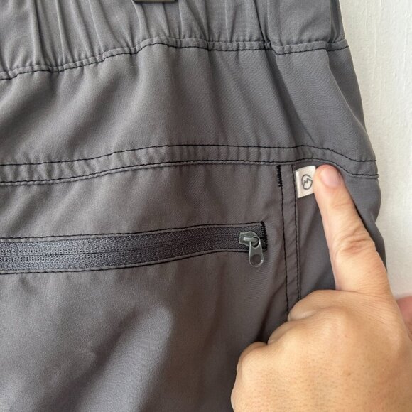 Magellan Hiking Shorts Mens 32 Gray Pockets Outdoor Quick Dry - Picture 4 of 6